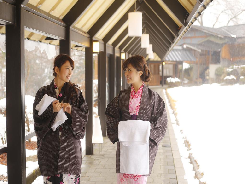 Takayama Kanko Hotel Exterior photo