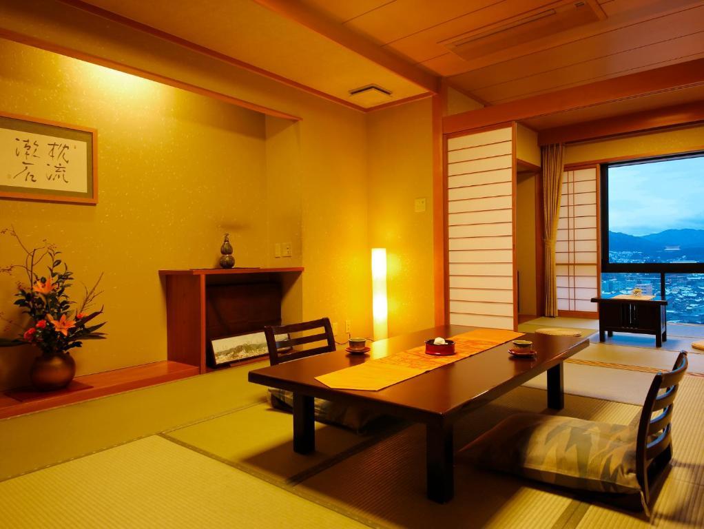 Takayama Kanko Hotel Room photo